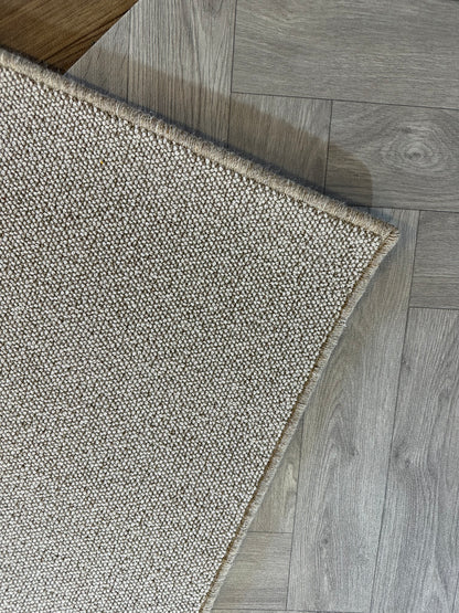 Rustic 100% wool rug 185cm x 276cm