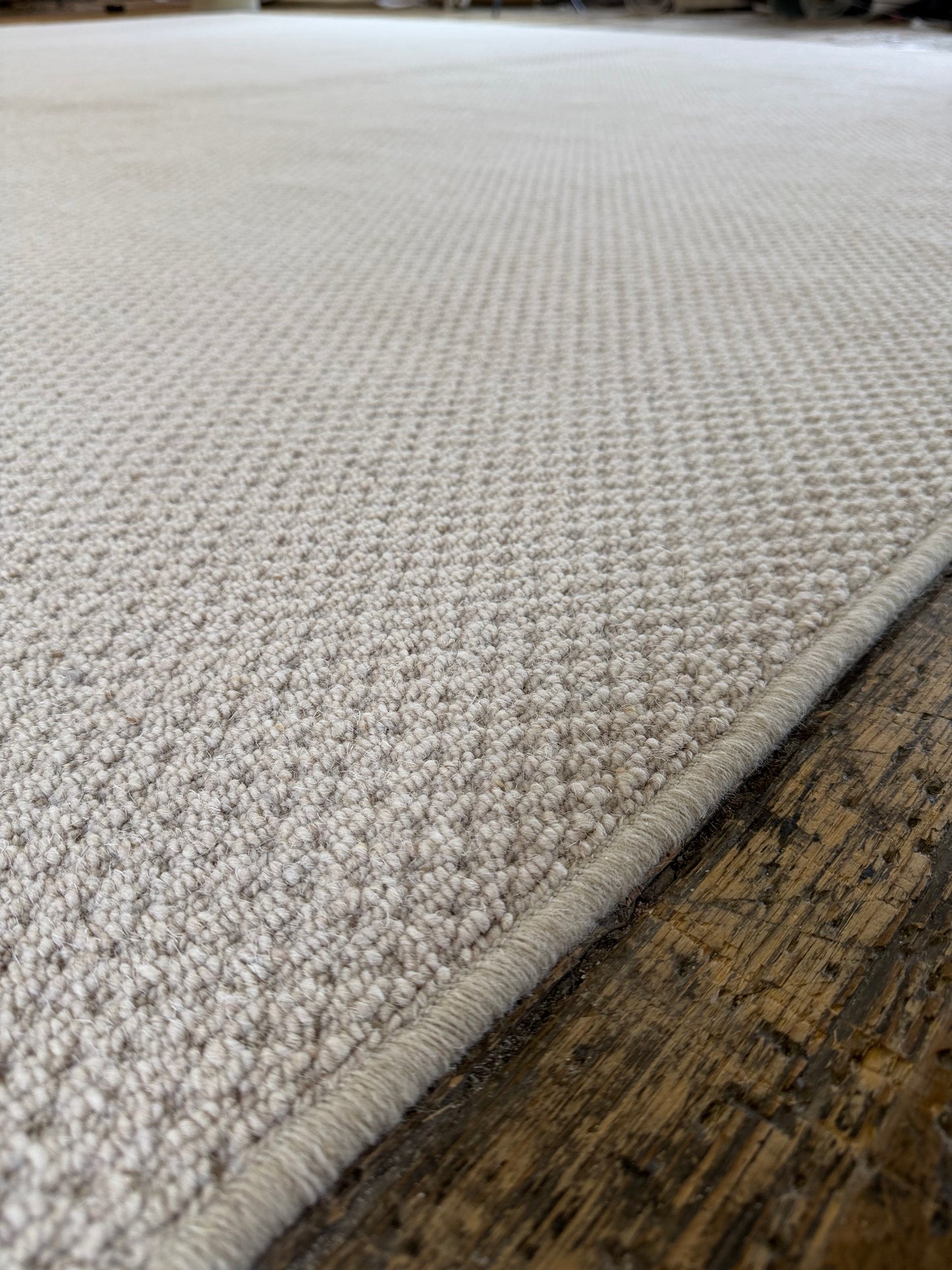 Oxford tone 100% wool rug 290cm x 400cm