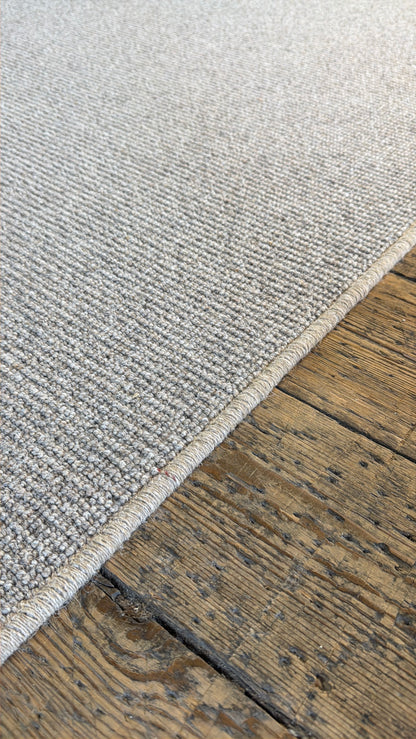 Flaxen 100% wool rug 260cm x 260cm