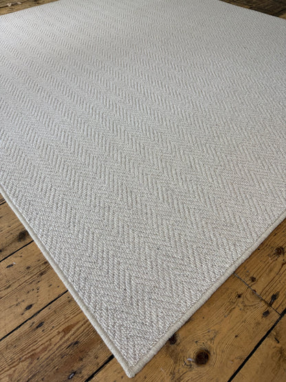 Aran herringbone 100% wool rug 180cm x 200cm