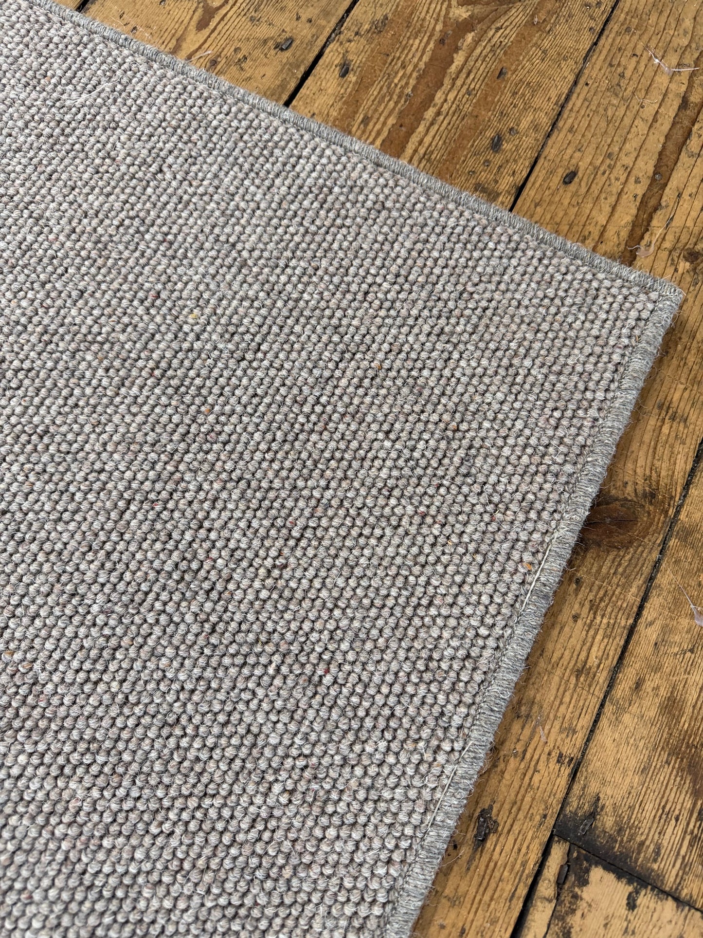 Slate grey 100% wool rug 260cm x 297cm