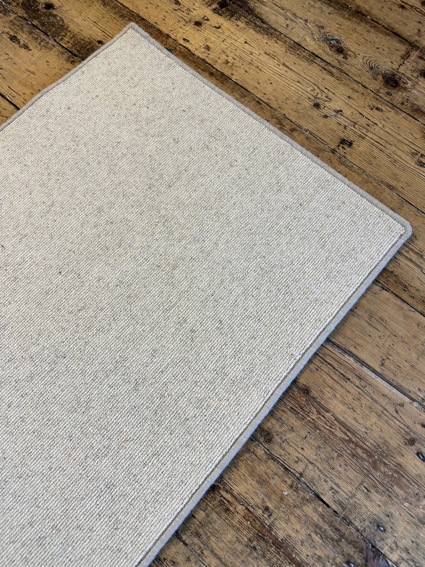 Rice cake 100% wool runner 70cm x 260cm