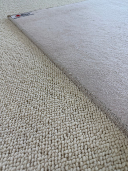 Blanc ivorie 100% wool rug 284cm x 338cm