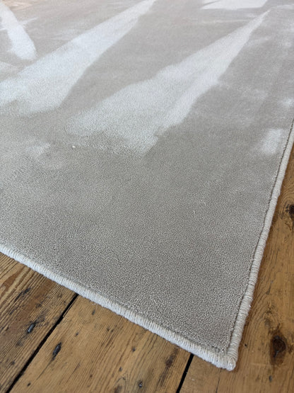 Mushroom silk 100% polypropylene rug 260cm x 360cm