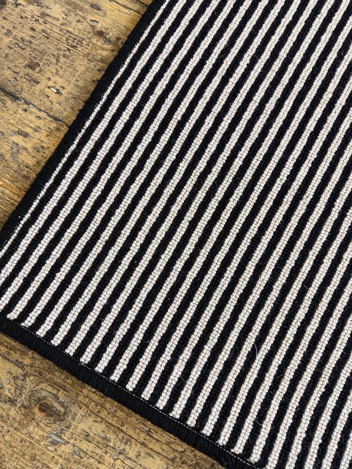 Oreo 100% wool hallway runner 65cm x 234cm