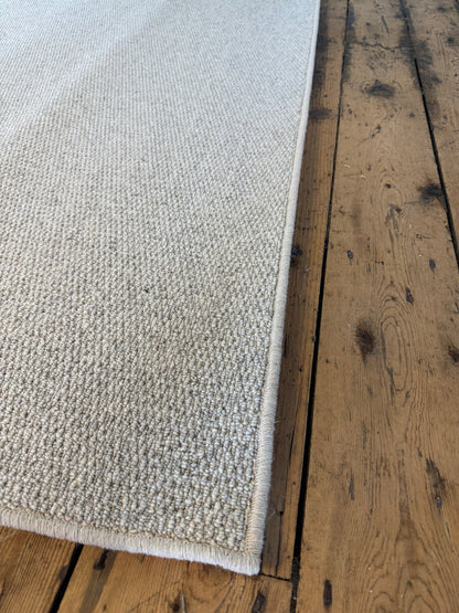 Bone 100% wool rug 250cm x 330cm
