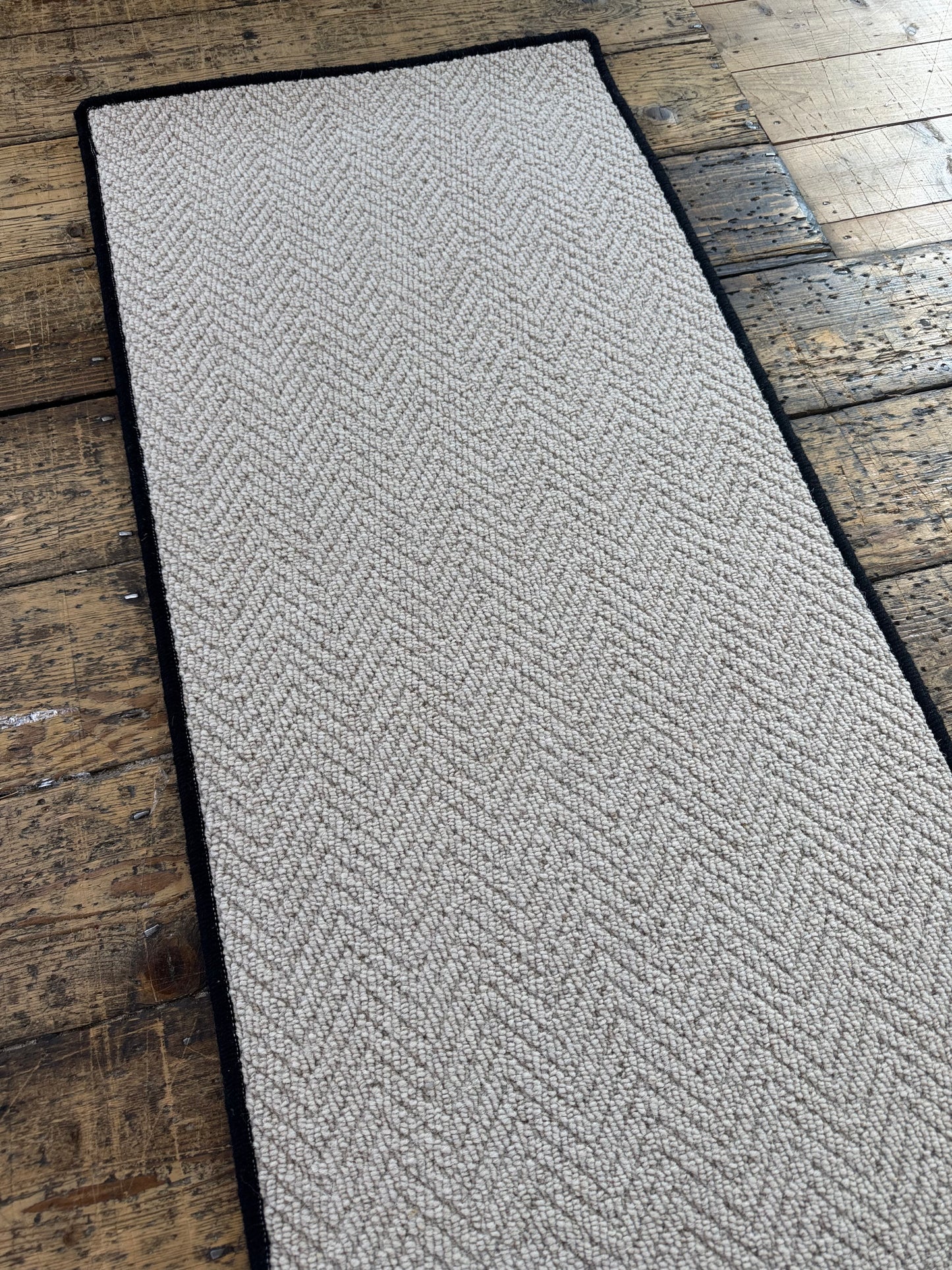 Oxford tone herringbone black binding 100% wool hallway runner 55cm x 200cm
