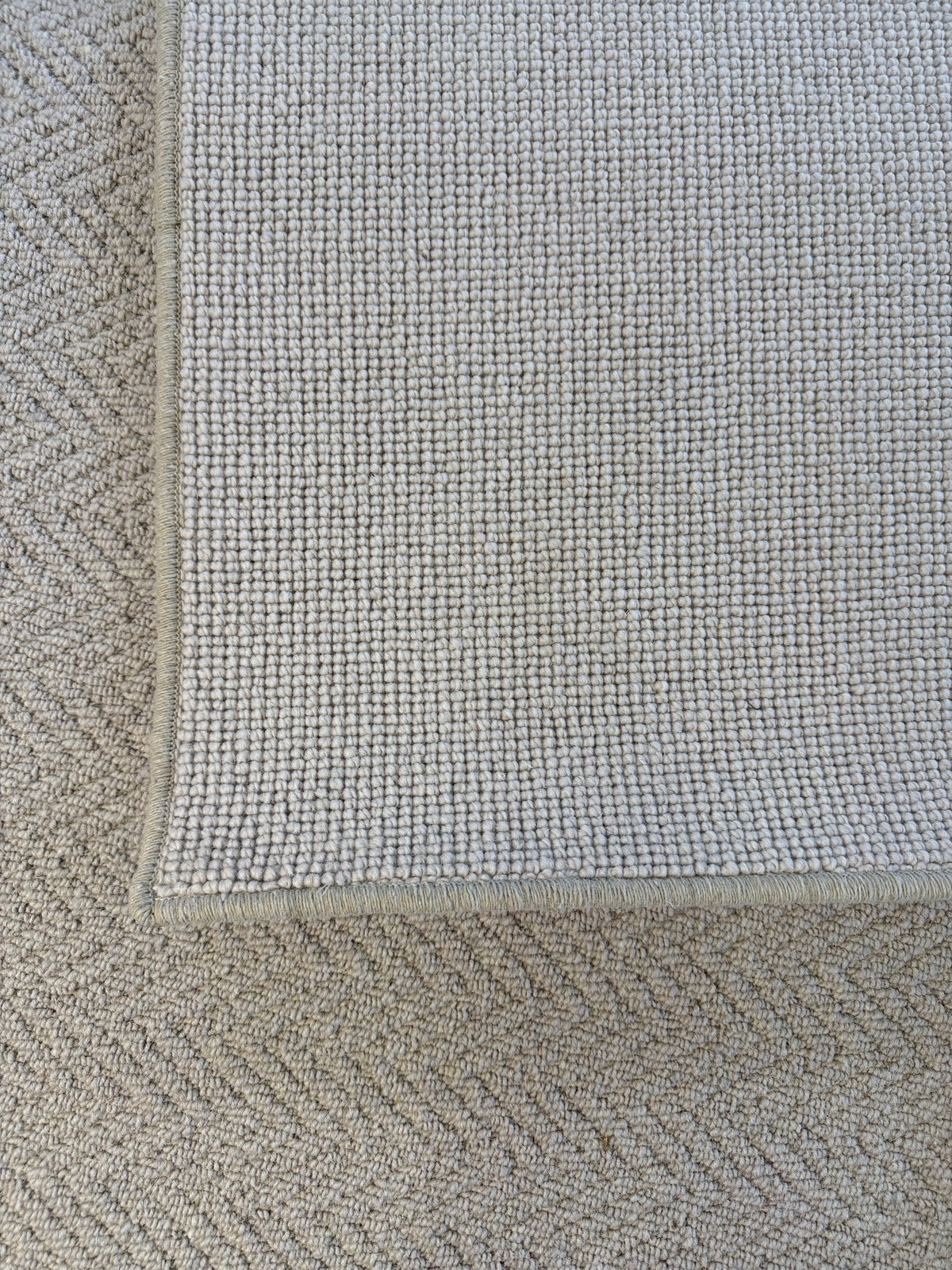 Whisper 100% wool rug 250cm x 256cm