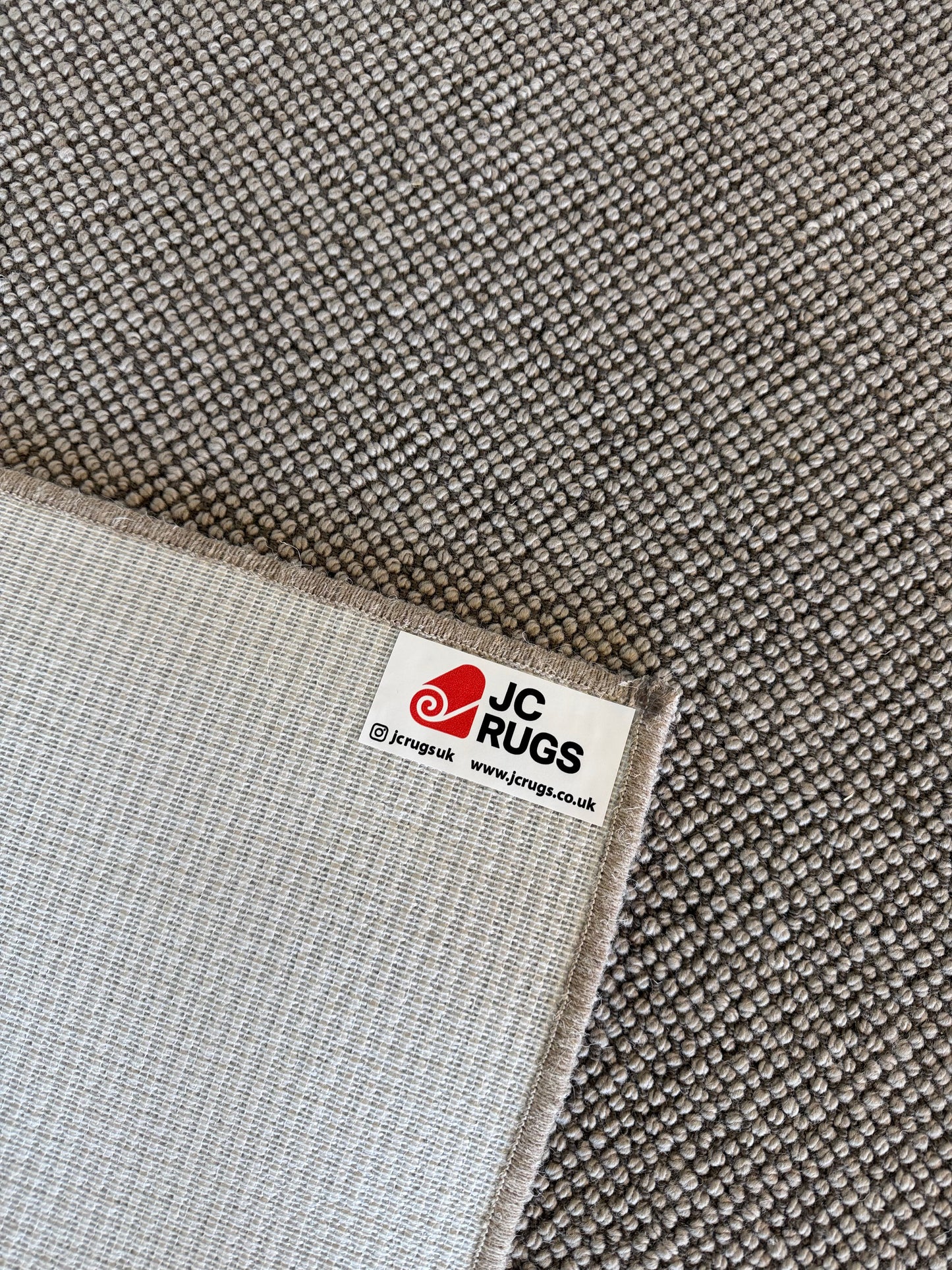 Pennine 100% wool rug 240cm x 390cm