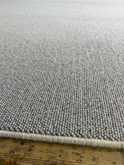 Pewter 100% wool rug 274cm x 358cm