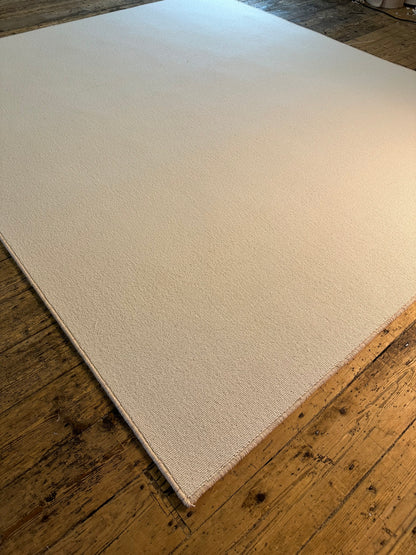 White Flake 100% wool rug 240cm x 282cm