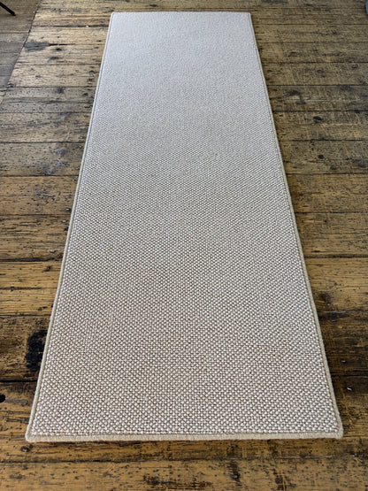 Oatridge 100% wool hallway runner 70cm x 190cm