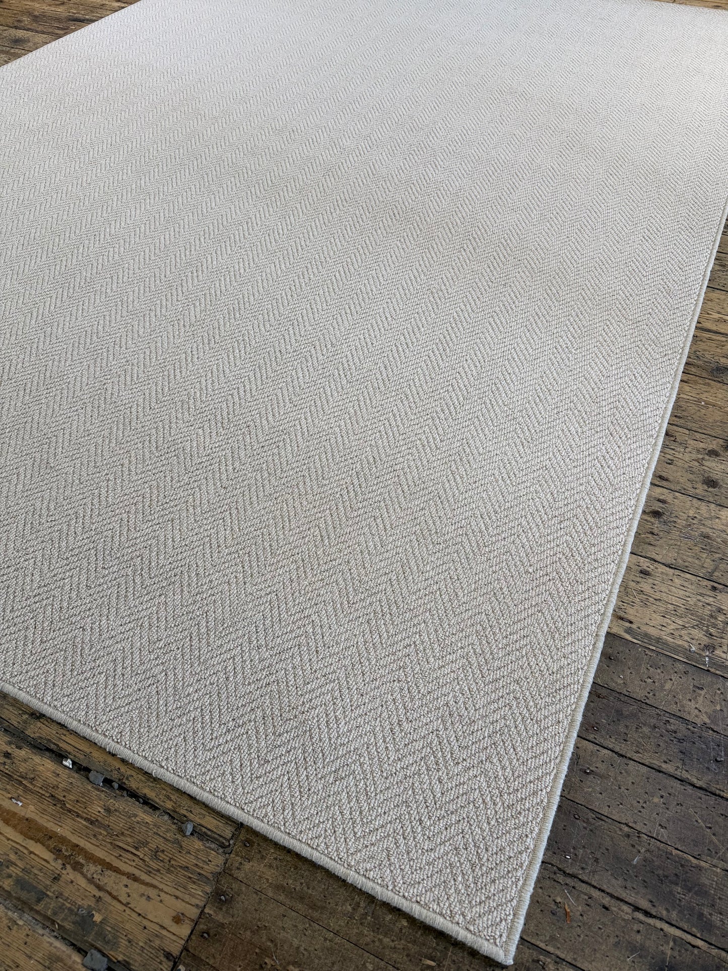 Oxford tone herringbone 100% wool rug 250cm x 349cm