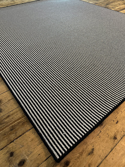 Oreo 100% wool rug 199cm x 235cm