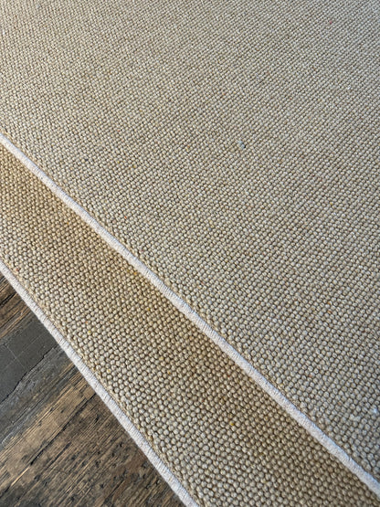 Honey gold 100% wool rug 190cm x 260cm