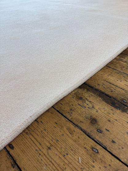 Shell 80/20 wool twist rug 256cm x 300cm