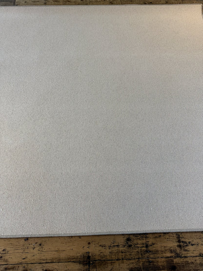 Tawny 100% wool rug 230cm x 230cm