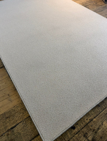 Whisper 100% wool rug 193cm x 284cm