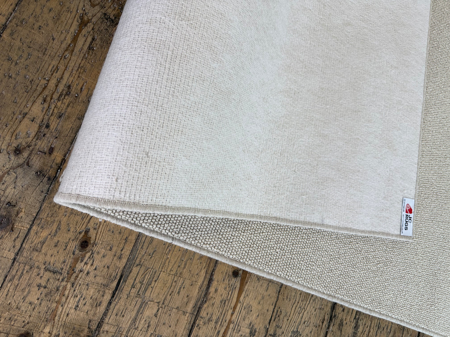 Royal view 100% wool rug 248cm x 368cm