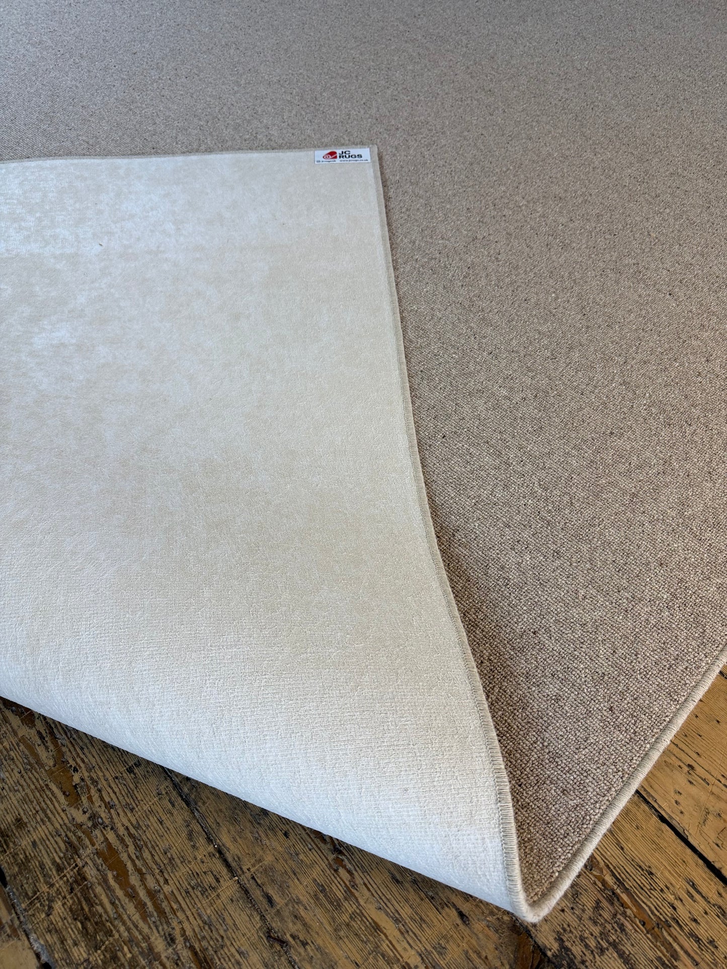 Biscotti 100% wool rug 220cm x 320cm