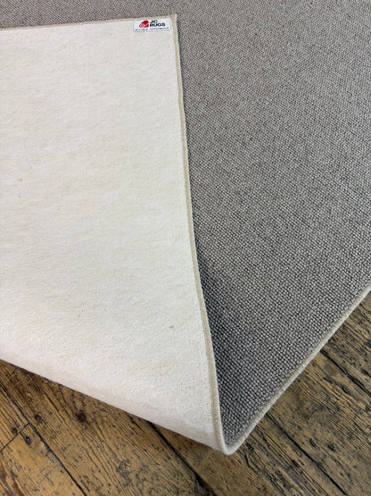 Dapple 100% wool rug 206cm x 305cm