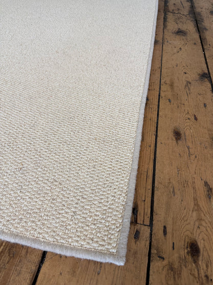 Ricecake 100% wool rug 150cm x 244cm