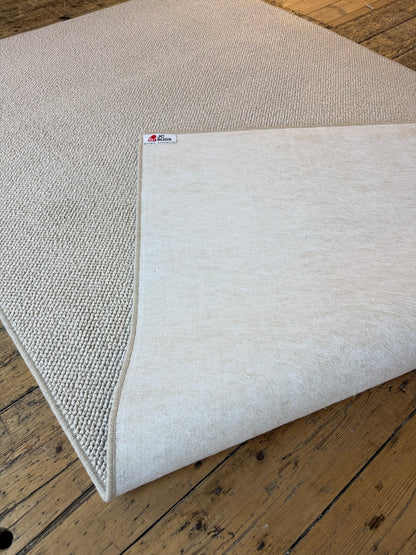 Grosvenor 100% polypropylene rug 160cm x 280cm