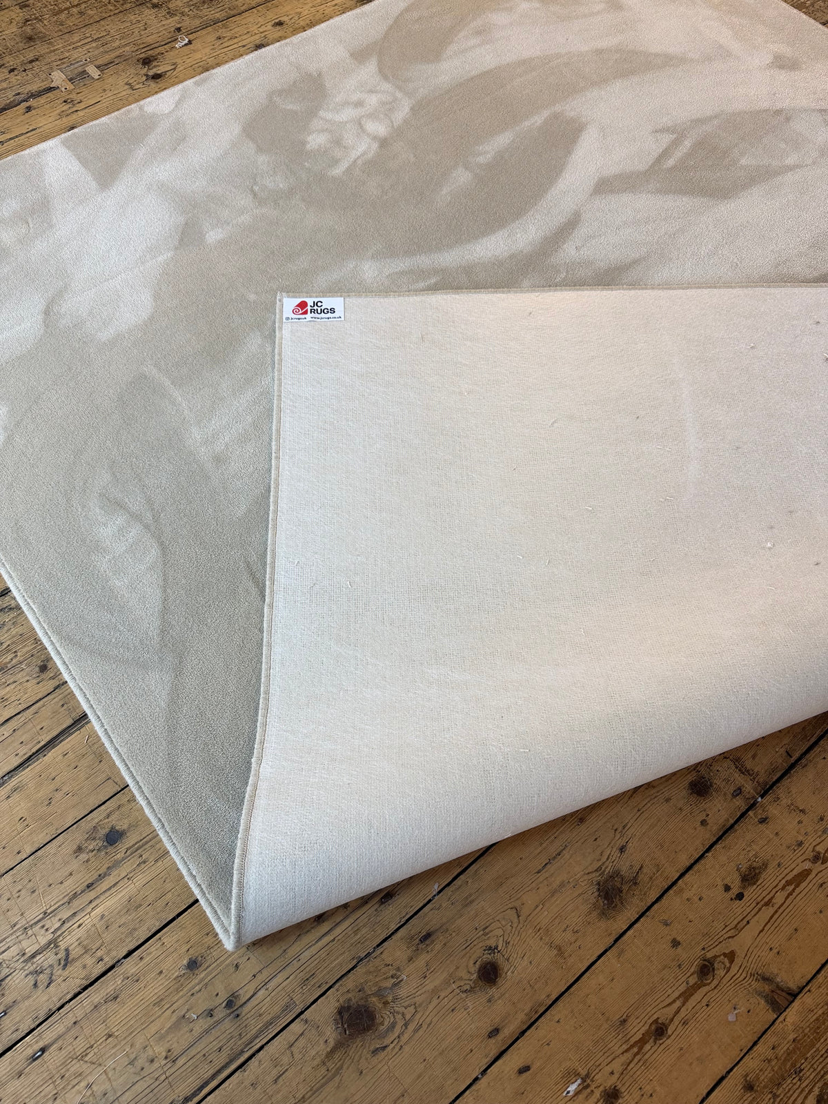 Portland 100% polypropylene rug 200cm x 245cm