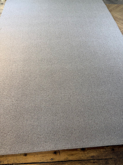 Dapper 100% wool rug 230cm x 330cm
