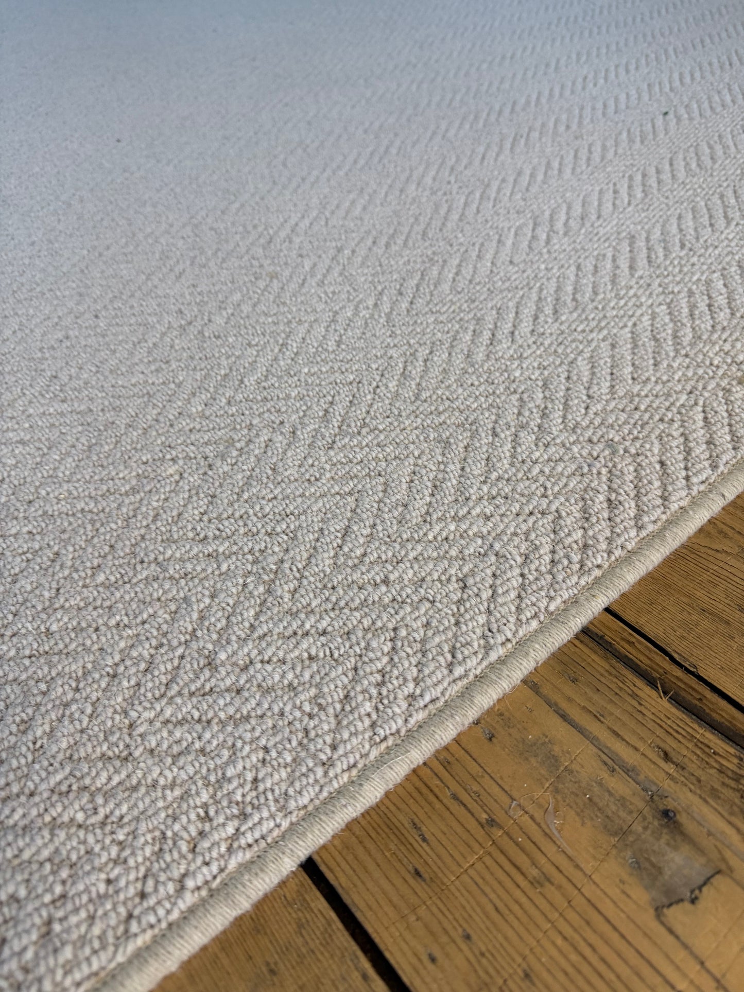 Aran herringbone 100% wool rug 240cm x 240cm