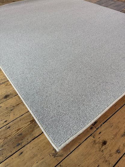 Dolphin grey 100% wool rug 200cm x 256cm