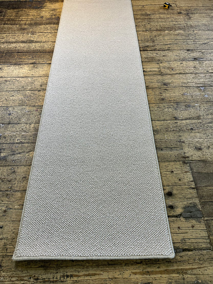 Whisper 100% wool runner 80cm x 272cm