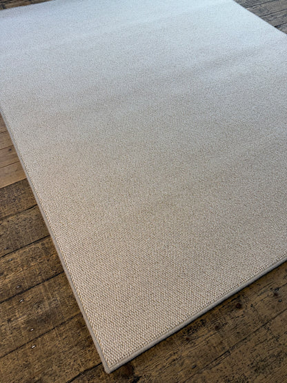 Eagle 100% undyed wool rug 200cm x 250cm