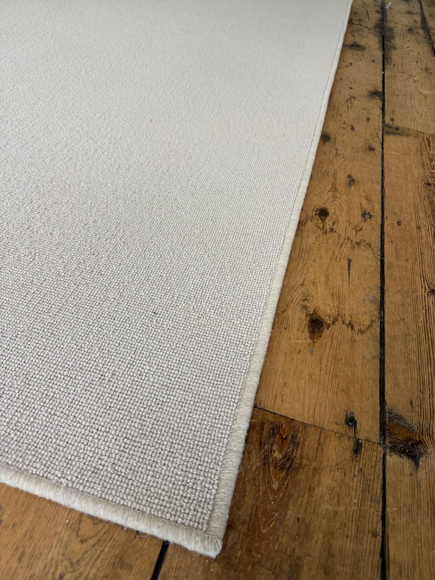 Driftwood 100% wool rug 200cm x 285cm