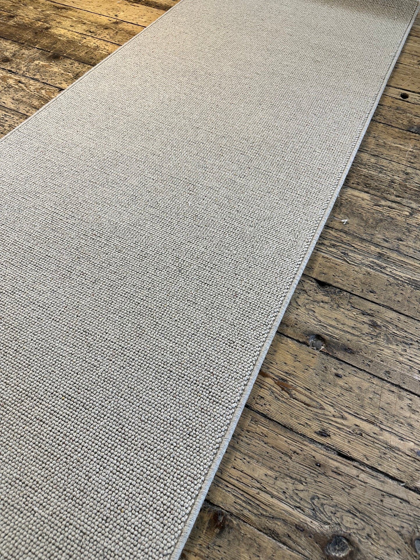 Flax 100% wool runner 90cm x 446cm