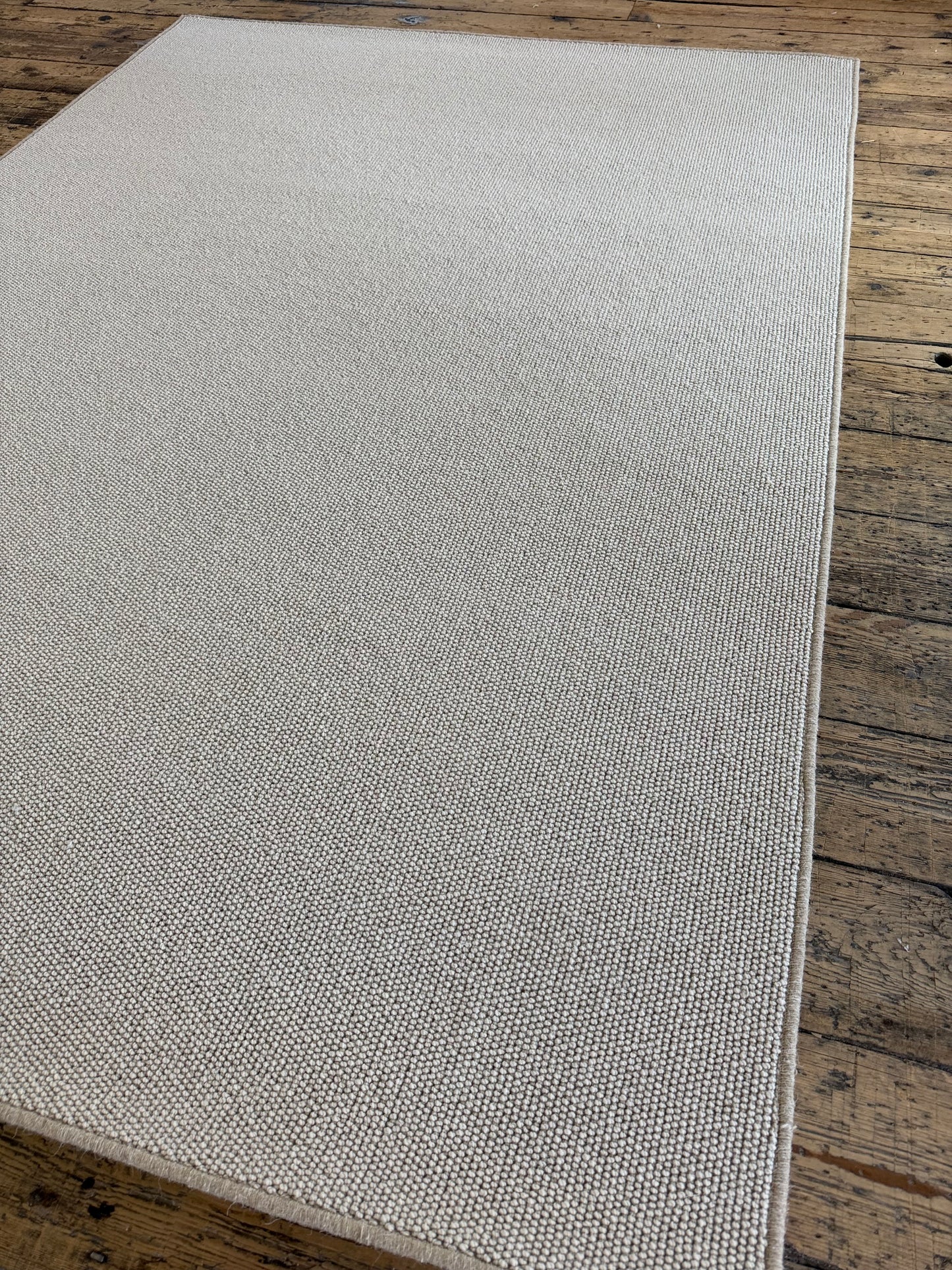 Royal view 100% wool rug 170cm x 240cm