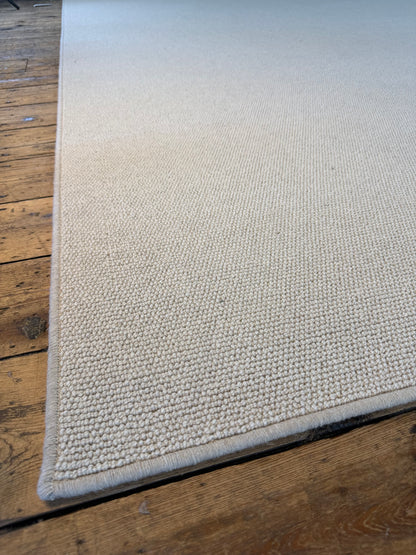 Royal view 100% wool rug 250cm x 348cm