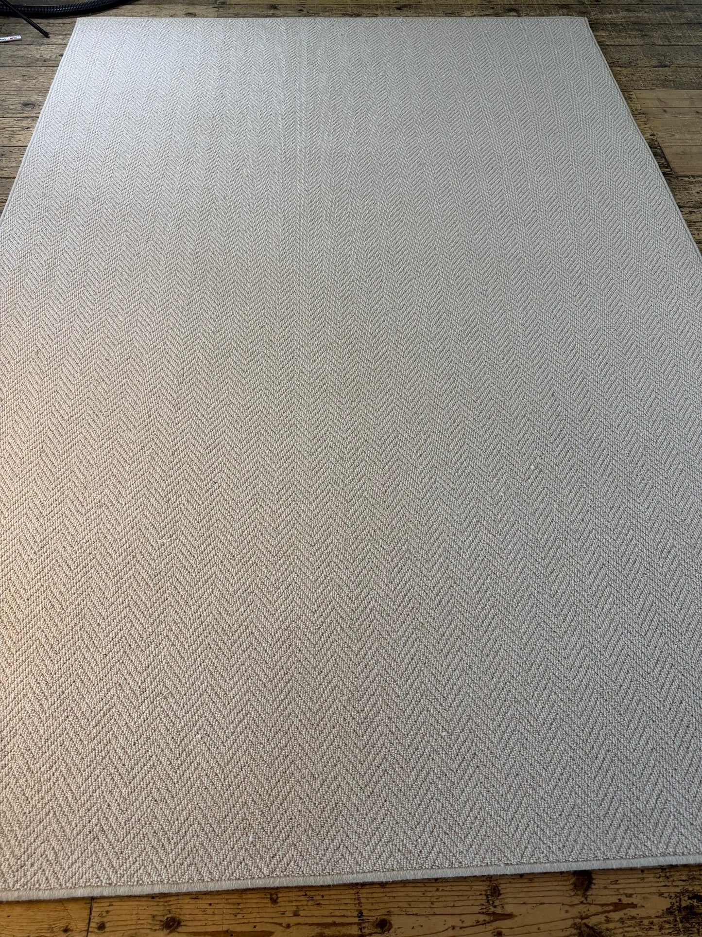 Oxford tone herringbone 100% wool rug 200cm x 290cm