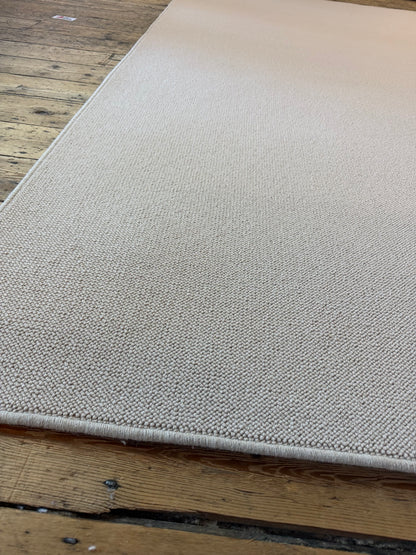 Ashdown 100% wool rug 224cm x 323cm