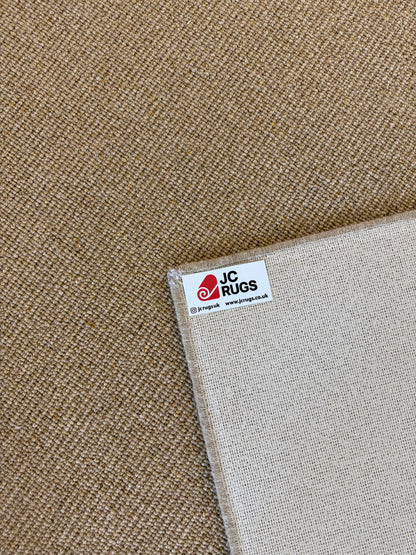 Wild ginger 100% wool rug 273cm x 370cm