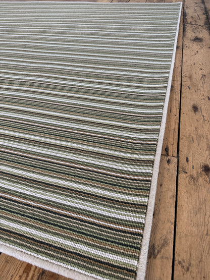Palm bay 100% wool rug 207cm x 272cm