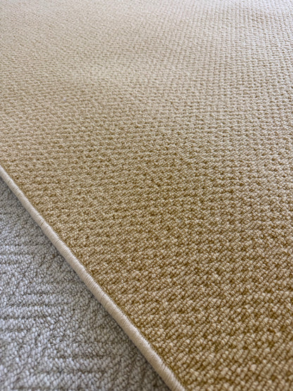Honeycomb 100% wool rug 276cm x 398cm