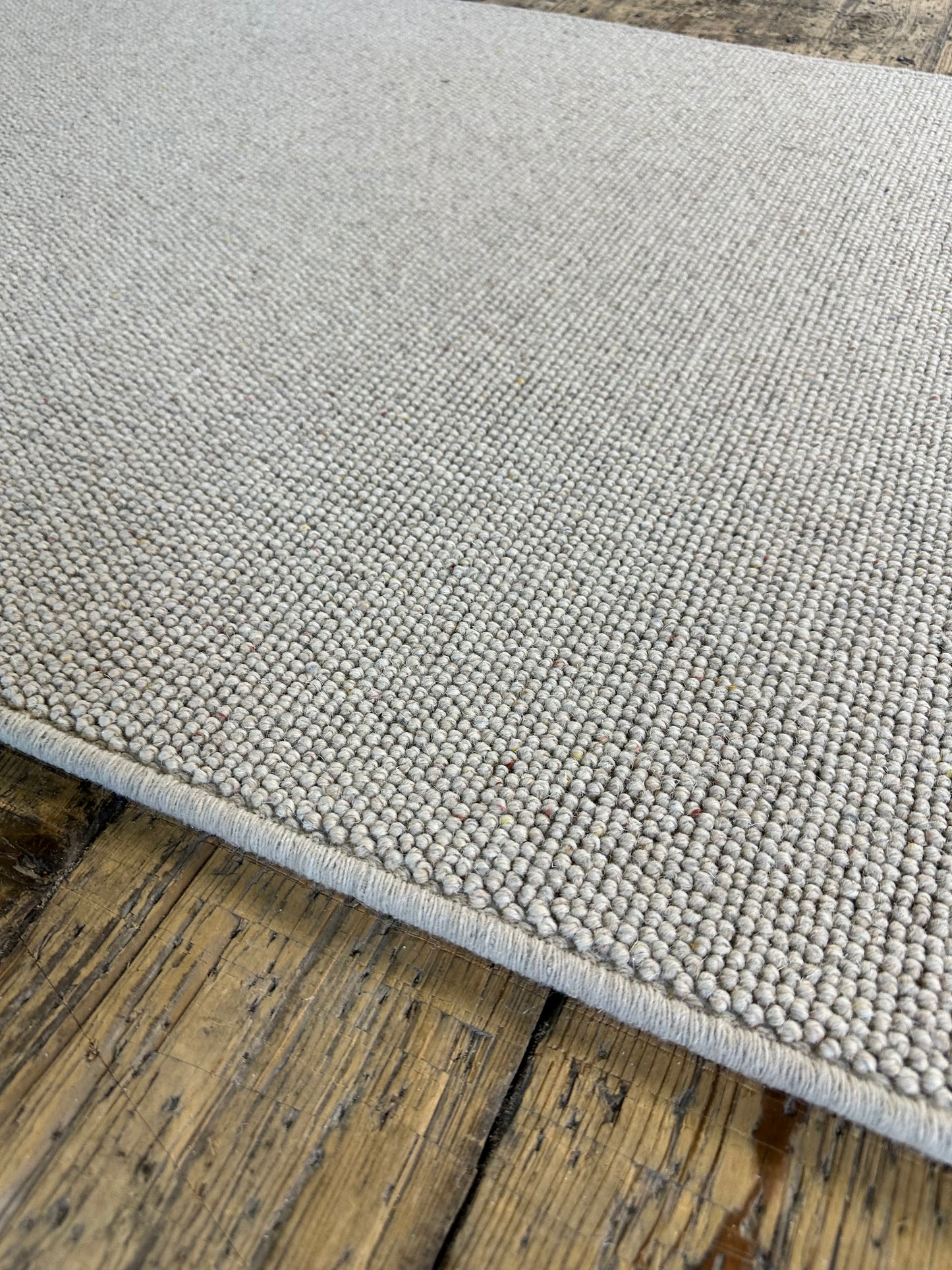 Flax 100% wool runner 90cm x 446cm