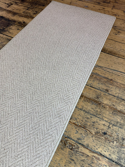 Ecru 100% wool hallway runner 71cm x 252cm