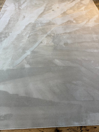 Mushroom silk 100% polypropylene rug 260cm x 360cm