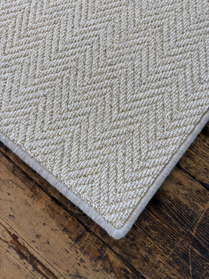 Blanc ivoire herringbone 100% wool hallway runner 70cm x 280cm