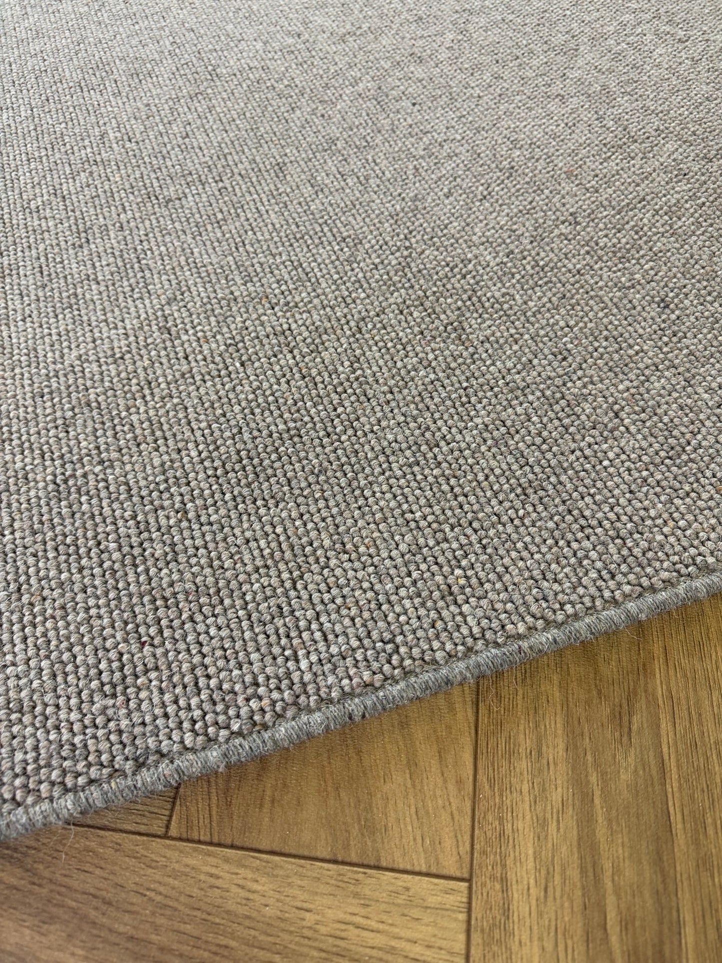 Slate grey 100% wool rug 200cm x 296cm