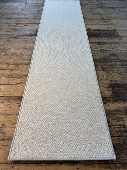 Blanc ivoire herringbone 100% wool hallway runner 70cm x 280cm