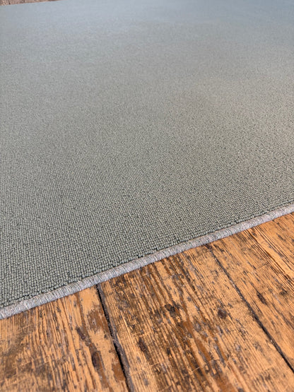 Turtle 100% wool rug 200cm x 270cm