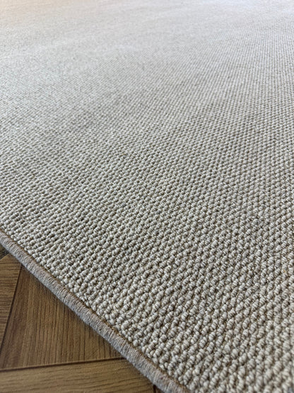 Oatcake 100% wool rug 210cm x 347cm
